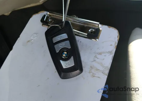 2011 BMW 535I xDrive z USA, uszkodzony, nr VIN WBAFU7C50BC870036